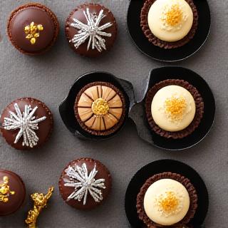 Artisan dessert catering table